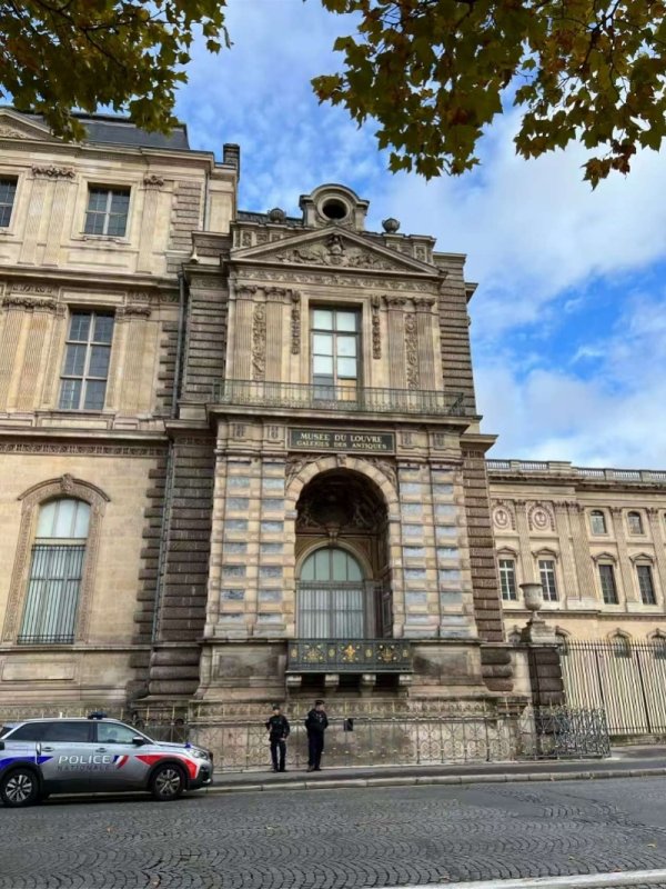 海纳策略 中国游客称卢浮宫对购票者开放退款申请！闯入处被临时保护